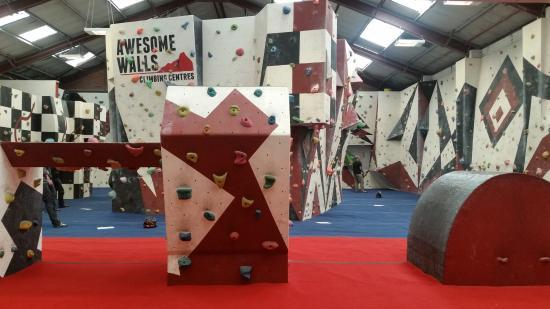 Awesome Walls